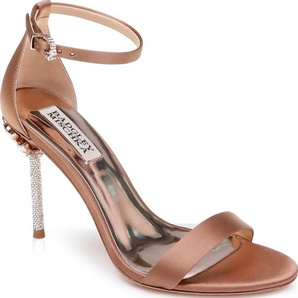 Shoe